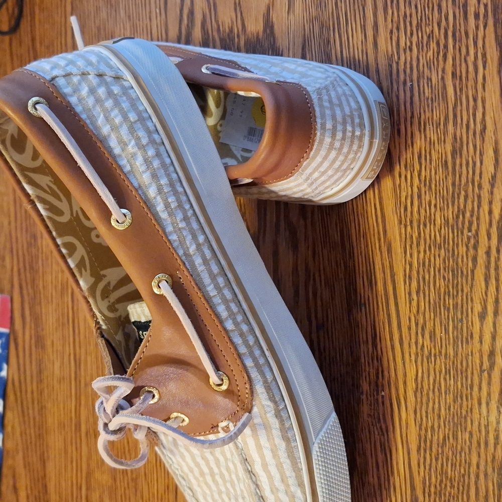 NWT Sz 10 Sperry Top-Sider Shoes - Picture 6 of 9